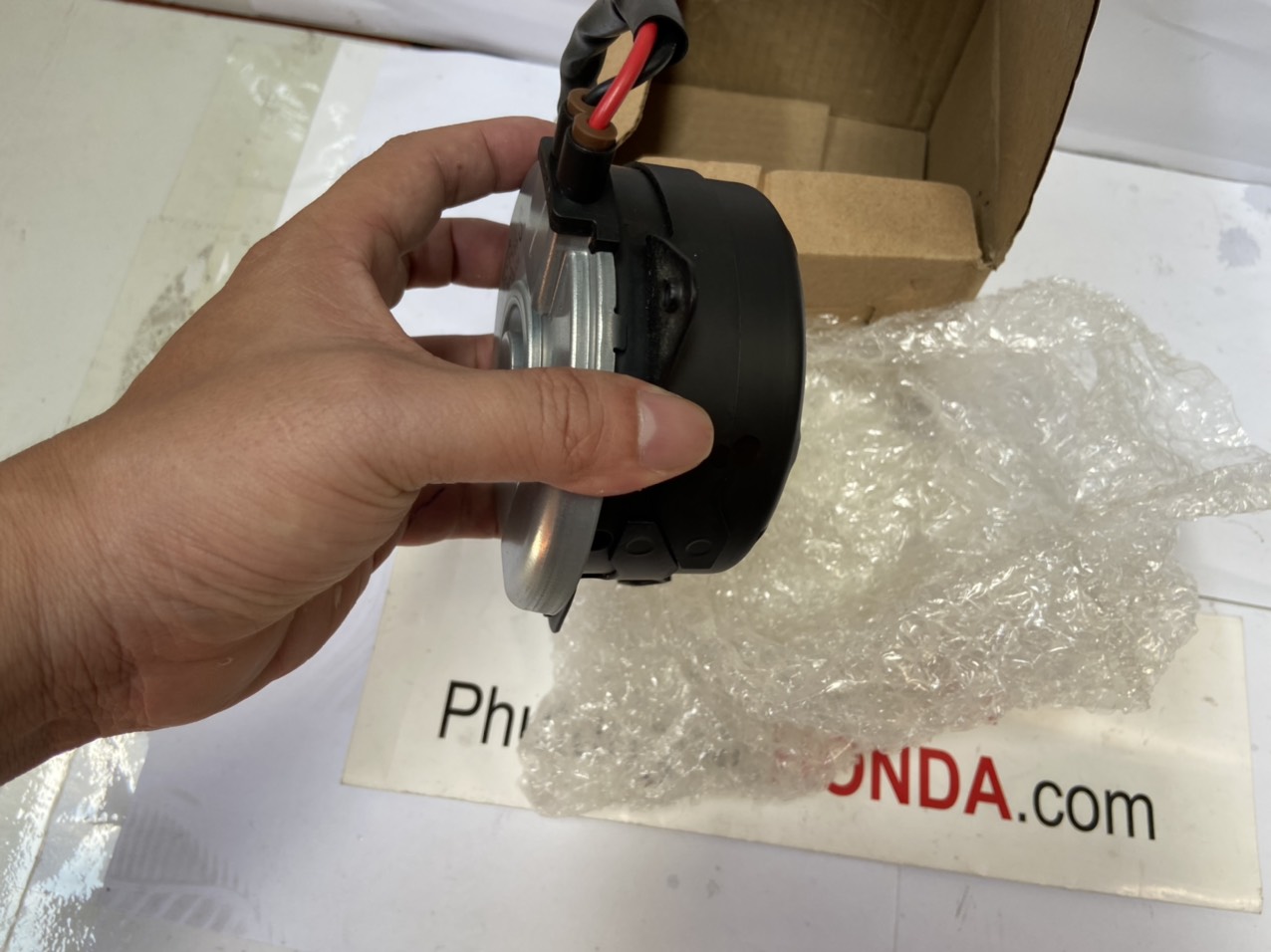 Mô tơ quạt làm mát dàn nóng xe Honda CRV 2018 đến 2022